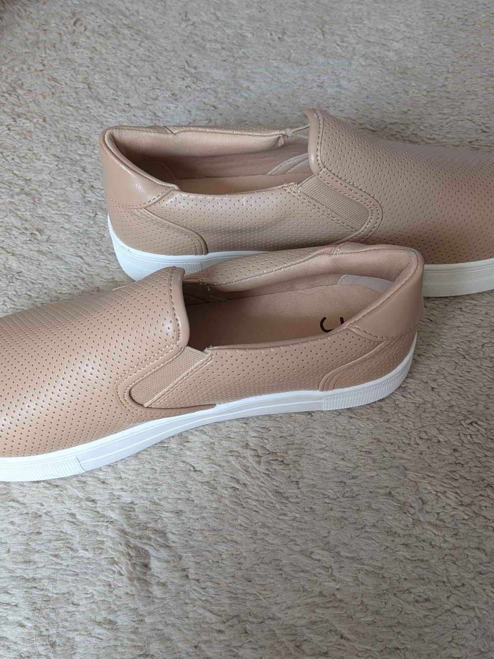 Women’s Slip-On Platform Sneakers in Nude NWOT - Picture 7 of 10